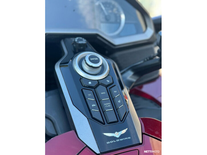 Moottoripyörä Honda GL 2019 25934770