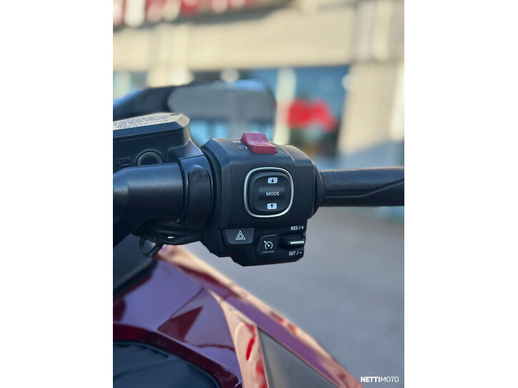 Moottoripyörä Honda GL 2019 25934772