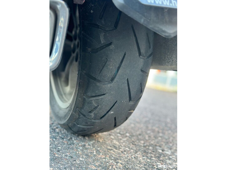 Moottoripyörä Honda GL 2019 25934774