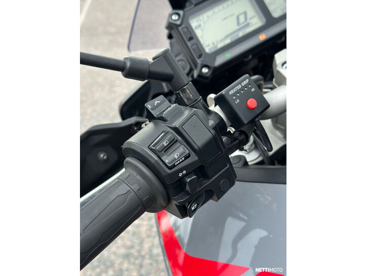 Moottoripyörä Yamaha MT-09 2018 25948840