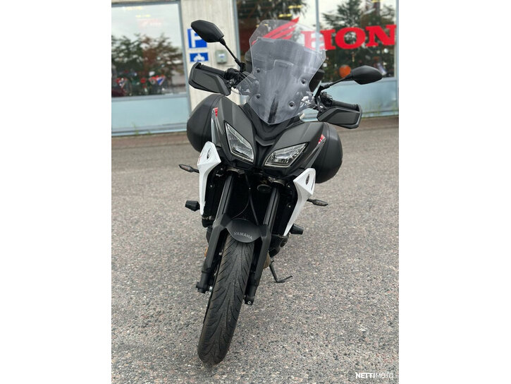 Moottoripyörä Yamaha MT-09 2018 25948864