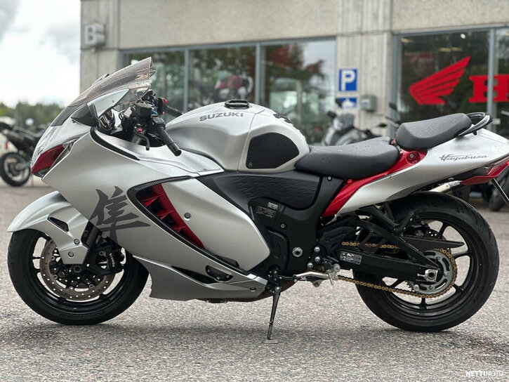 Moottoripyörä Suzuki GSX 2022 25985095