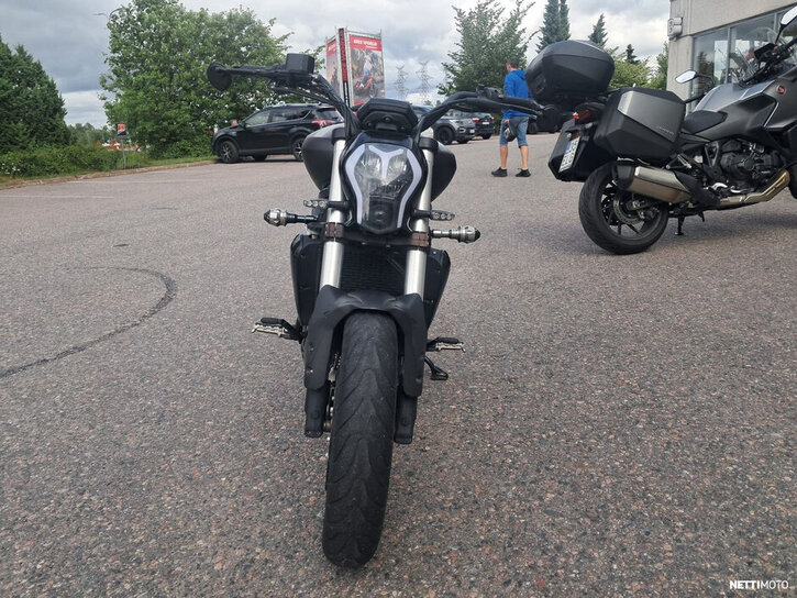 Moottoripyörä Benelli 502 Cruiser 2020 26000784