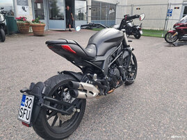 Moottoripyörä Benelli 502 Cruiser 2020 26000799