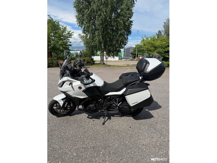Moottoripyörä Honda NT 2022 26007729