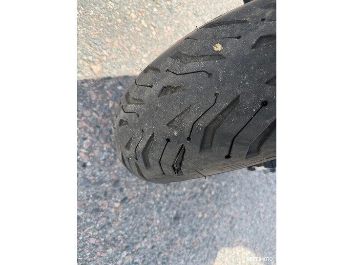 Moottoripyörä Honda NT 2022 26007732