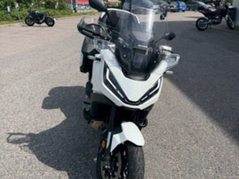Moottoripyörä Honda NT 2022 26007738