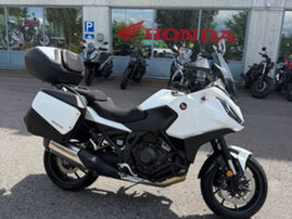 Moottoripyörä Honda NT 2022 26007746