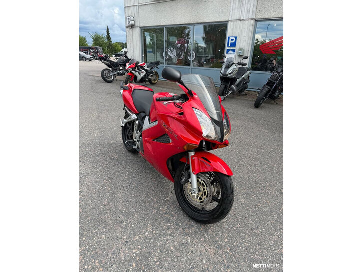 Moottoripyörä Honda VFR 2003 26008037