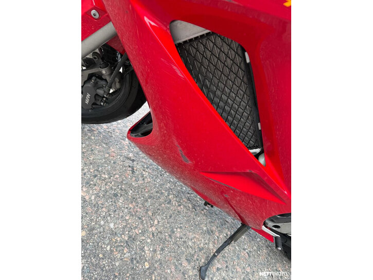 Moottoripyörä Honda VFR 2003 26008045