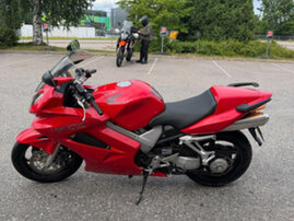 Moottoripyörä Honda VFR 2003 26008046