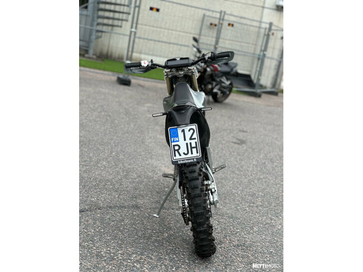 Moottoripyörä Stark Varg 2025 26009941