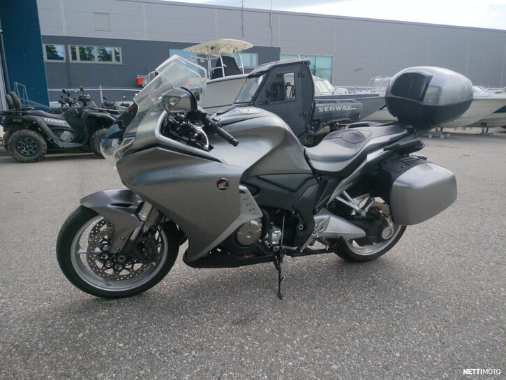 Moottoripyörä Honda VFR 2010 26036608