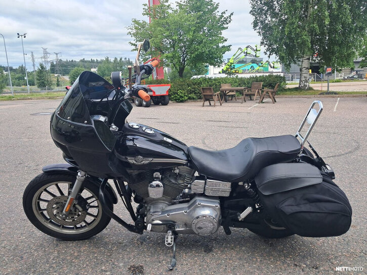 Moottoripyörä Harley-Davidson Dyna 2003 26055141