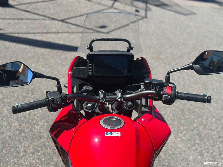 Moottoripyörä Honda NX 2024 26067253