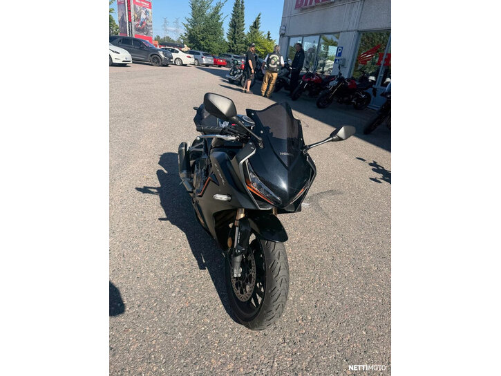 Moottoripyörä Honda CBR 2023 26068481