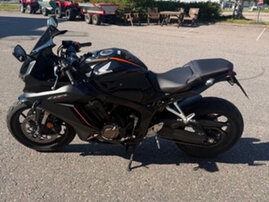 Moottoripyörä Honda CBR 2023 26068483