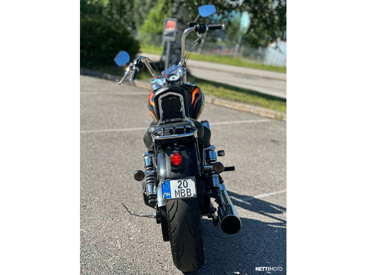Moottoripyörä Harley-Davidson Dyna 2010 26068921