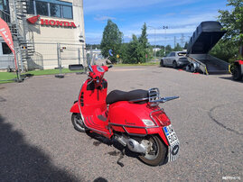 Skootteri Vespa GTS 2009 26131244