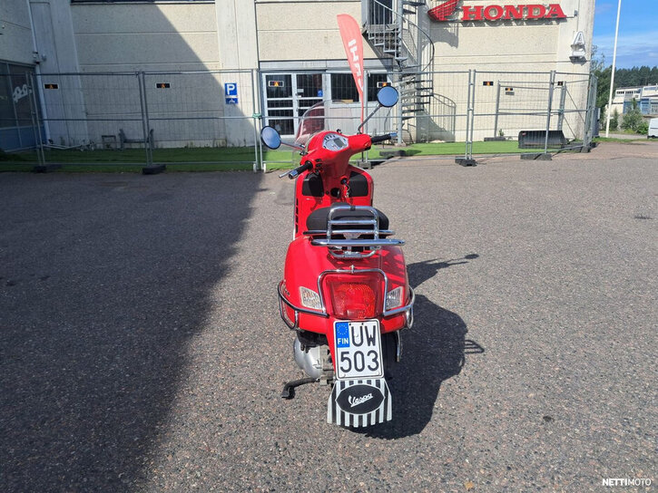 Skootteri Vespa GTS 2009 26131249
