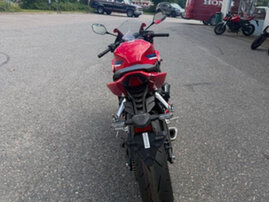 Moottoripyörä Honda CBR 2026 26221498