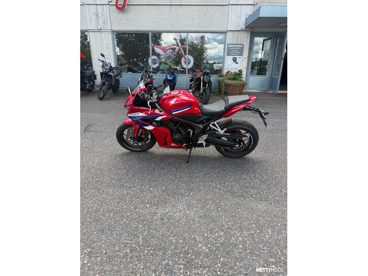 Moottoripyörä Honda CBR 2026 26221522