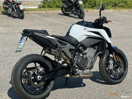 Moottoripyörä KTM 790 2023 26246983