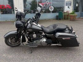 Moottoripyörä Harley-Davidson Touring 2011 26256458