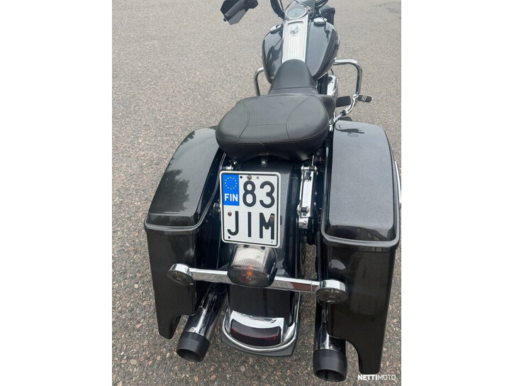 Moottoripyörä Harley-Davidson Touring 2011 26256459
