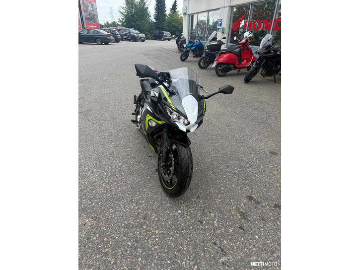 Moottoripyörä Kawasaki Ninja 2022 26257837