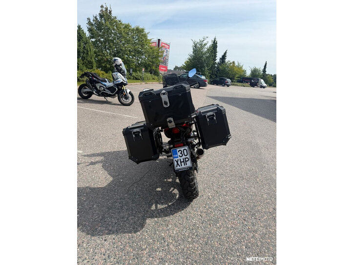 Moottoripyörä Honda CB 2025 26266024