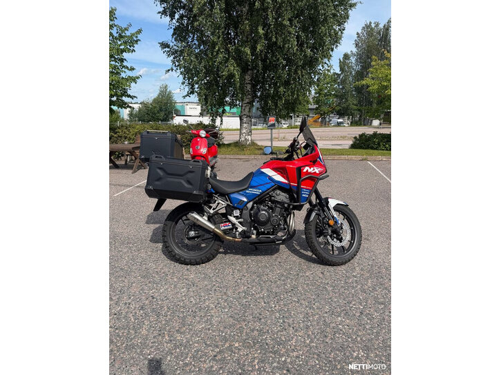 Moottoripyörä Honda CB 2025 26266026