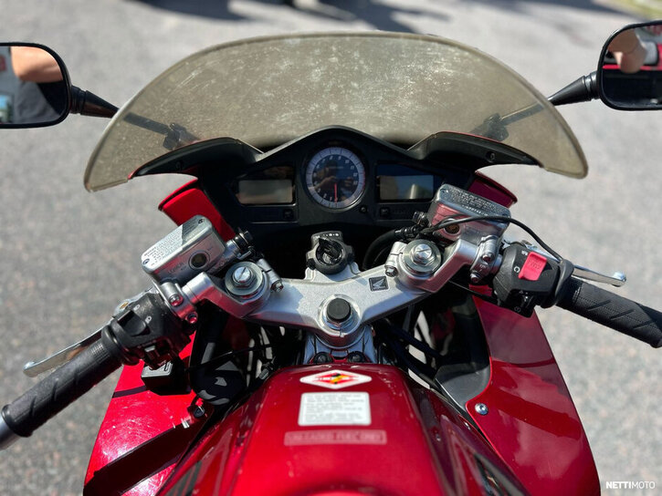 Moottoripyörä Honda VFR 2009 26320738