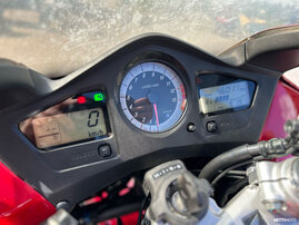 Moottoripyörä Honda VFR 2009 26320740