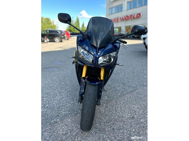 Moottoripyörä Yamaha FZ1 2008 26321801