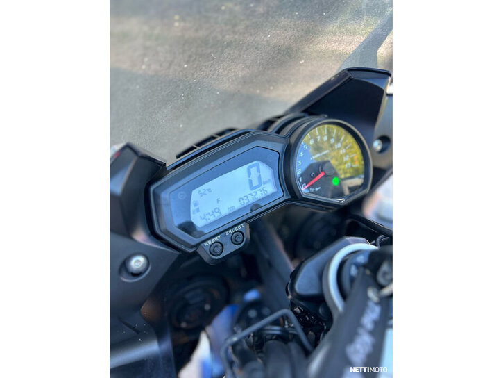 Moottoripyörä Yamaha FZ1 2008 26321827
