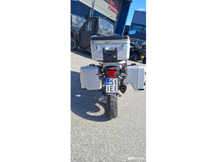 Moottoripyörä Honda VFR 2012 26342433