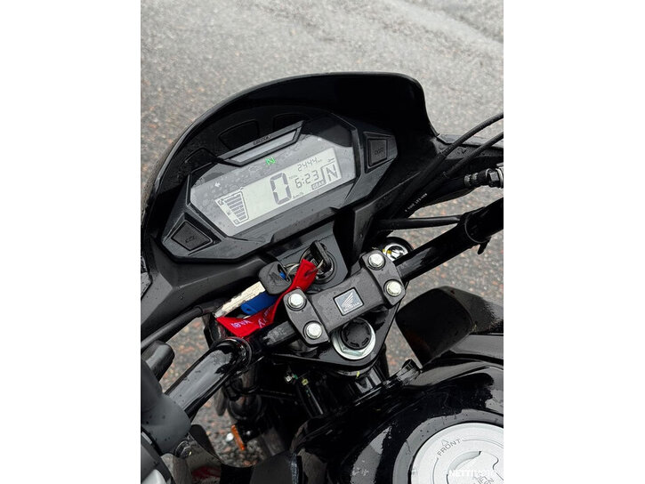 Moottoripyörä Honda CBF 2025 26368001