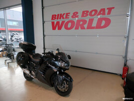 Moottoripyörä Kawasaki GTR 2014 26402033