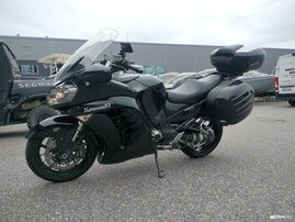 Moottoripyörä Kawasaki GTR 2014 26402042
