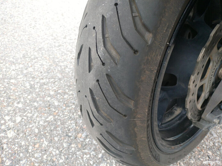 Moottoripyörä Kawasaki GTR 2014 26402056