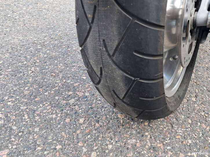 Moottoripyörä Harley-Davidson VRSC 2002 26404767