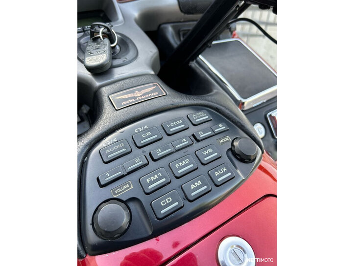 Moottoripyörä Honda GL 2001 26414670