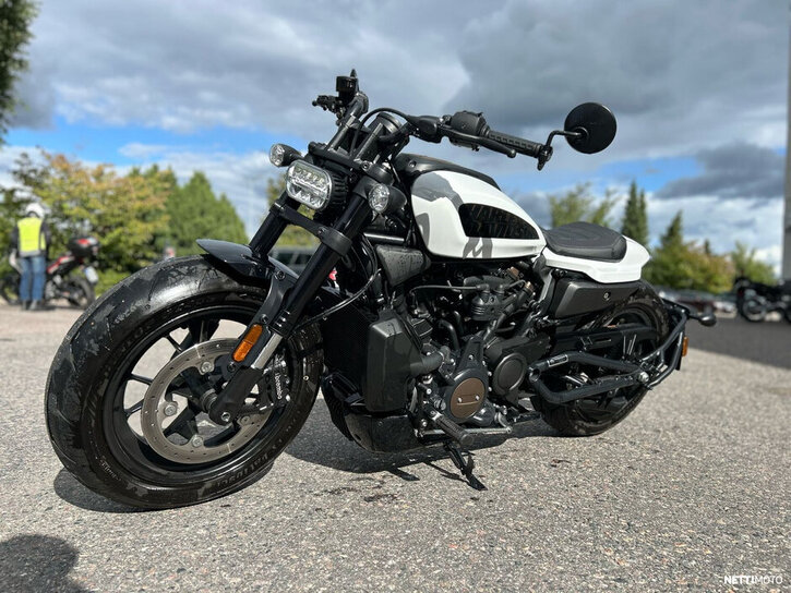 Moottoripyörä Harley-Davidson Sportster 2022 26448789