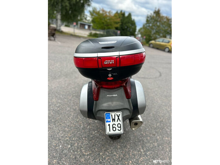Moottoripyörä Honda NT 2008 26460558