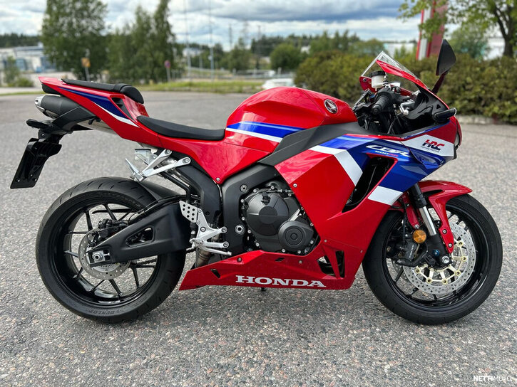 Moottoripyörä Honda CBR 2026 26460808