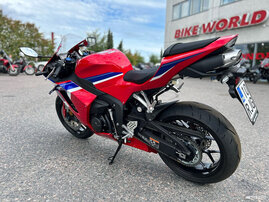 Moottoripyörä Honda CBR 2026 26460826