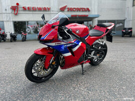 Moottoripyörä Honda CBR 2026 26460832