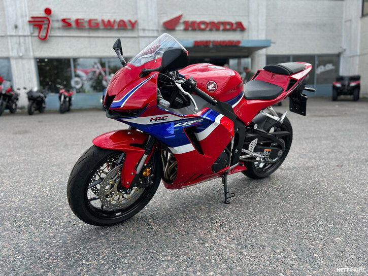 Moottoripyörä Honda CBR 2026 26460832
