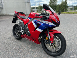 Moottoripyörä Honda CBR 2026 26460846